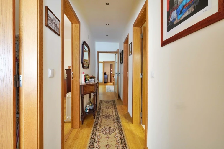 Apartamento T3 para Venda em Falagueira-Venda Nova Foto 24