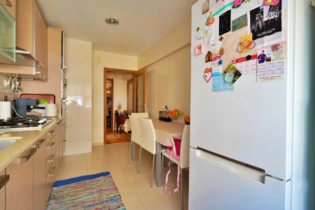 Apartamento T3 para Venda em Falagueira-Venda Nova Foto 9