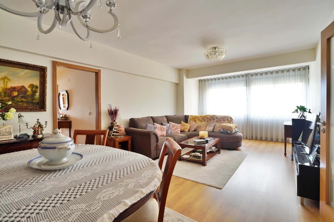 Apartamento T3 para Venda em Falagueira-Venda Nova Foto 10