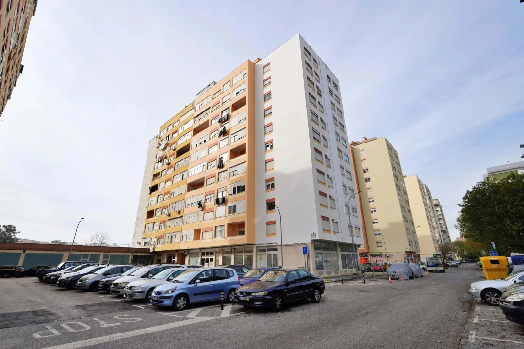 Apartamento T3 para Venda em Falagueira-Venda Nova Foto 28