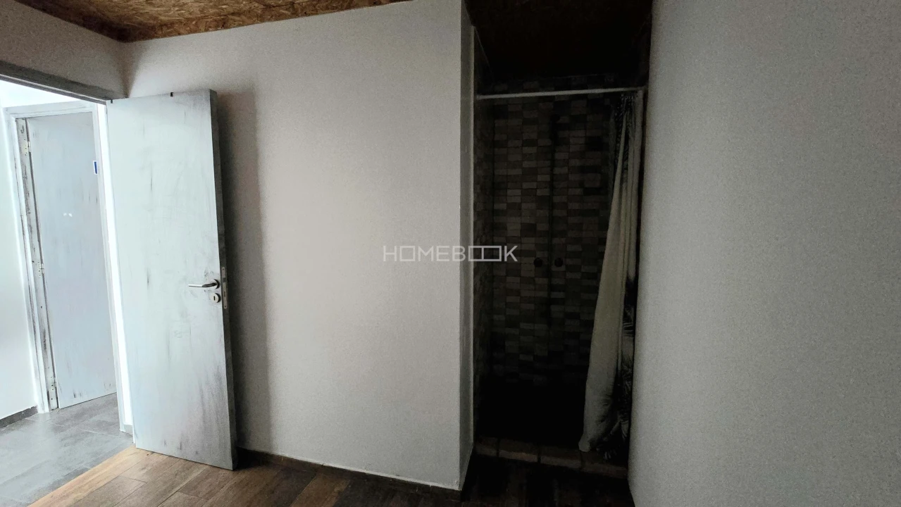 Negócio para Venda em Massamá e Monte Abraão Foto 8