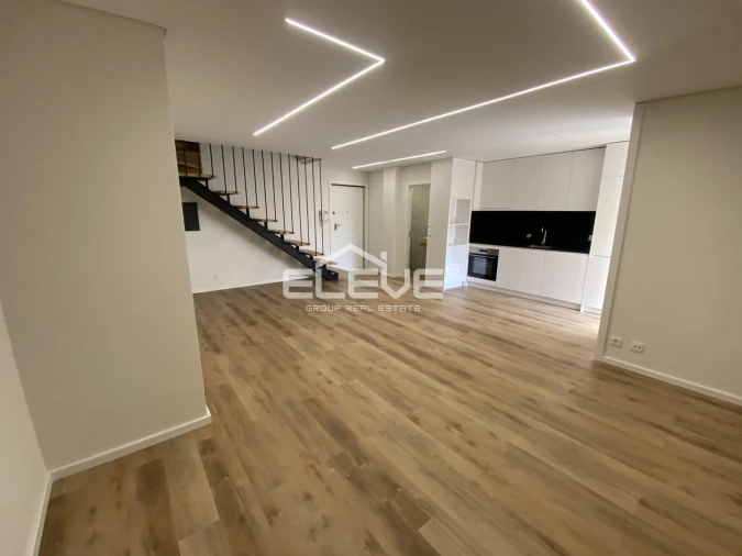 Apartamento T2 para Venda em Fânzeres e São Pedro da Cova Foto 1