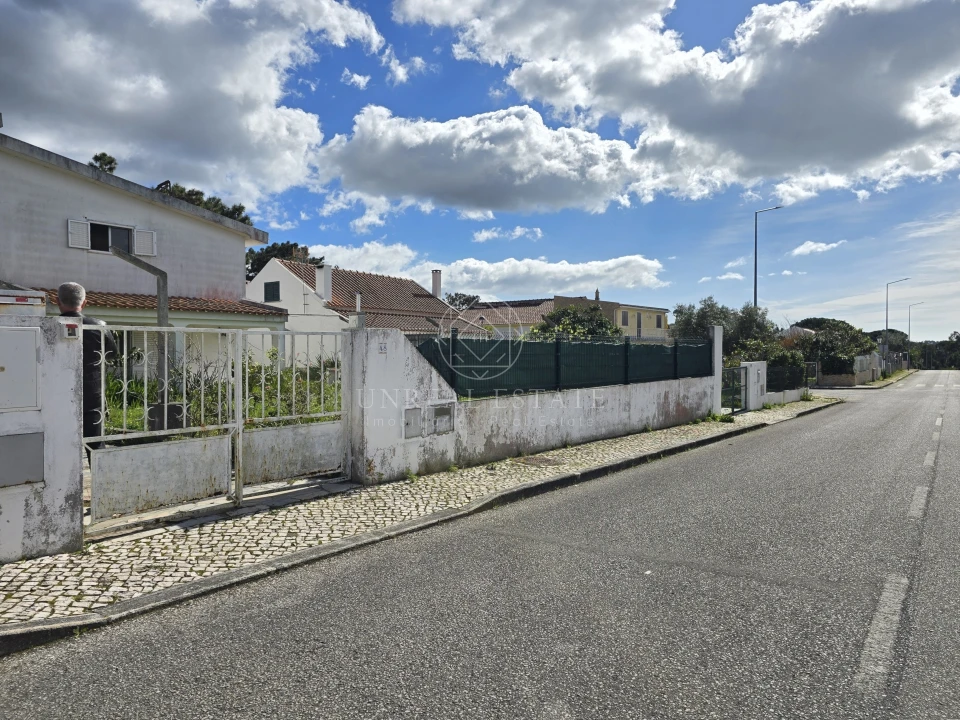 Moradia T3 para Venda em Sesimbra (Castelo) Foto 4