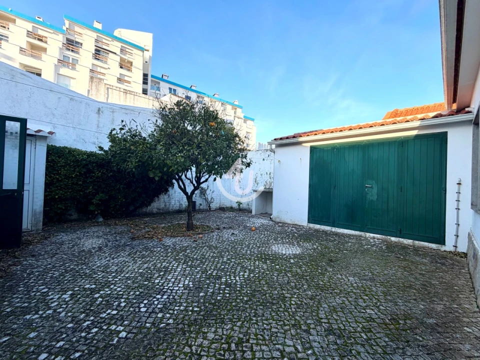 Moradia T5 para Venda em São Martinho do Porto Foto 33