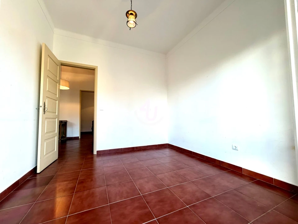 Moradia T5 para Venda em São Martinho do Porto Foto 44