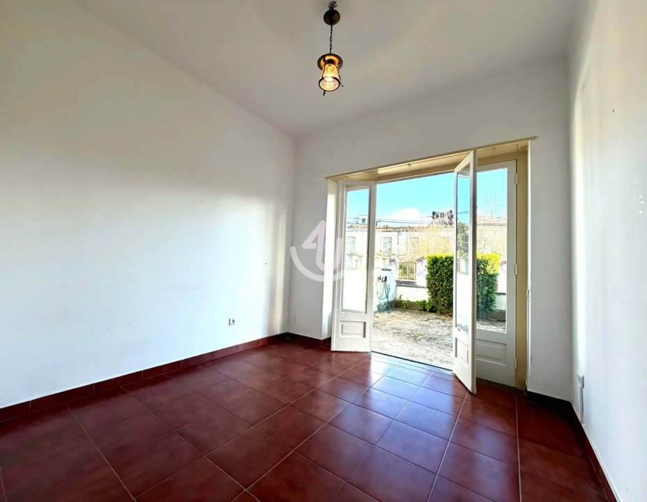 Moradia T5 para Venda em São Martinho do Porto Foto 46