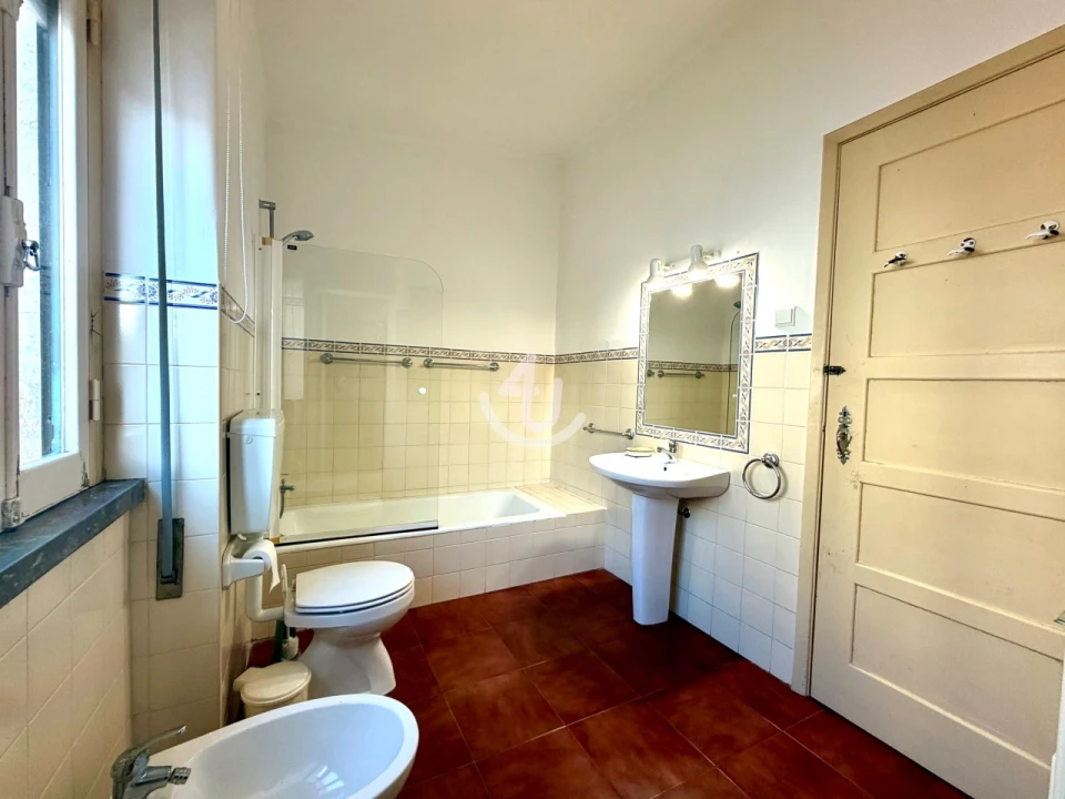 Moradia T5 para Venda em São Martinho do Porto Foto 51