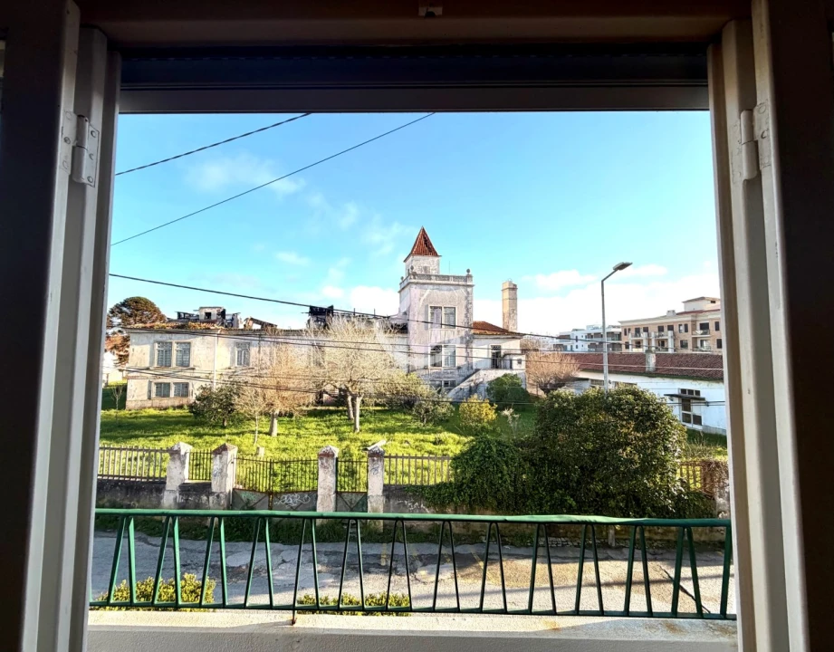 Moradia T5 para Venda em São Martinho do Porto Foto 63