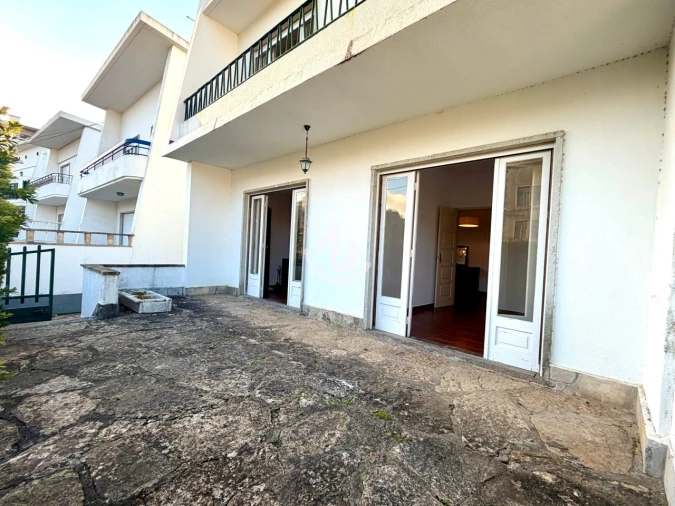 Moradia T5 para Venda em São Martinho do Porto Foto 18