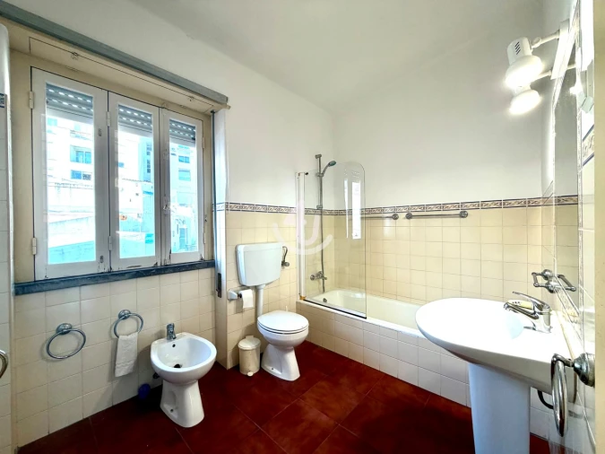 Moradia T5 para Venda em São Martinho do Porto Foto 52