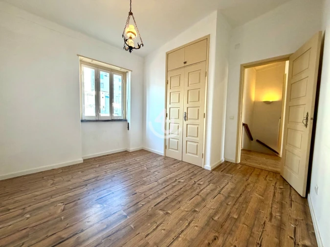 Moradia T5 para Venda em São Martinho do Porto Foto 53