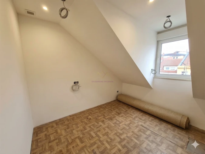 Apartamento T1 para Venda em Alcantara Foto 7