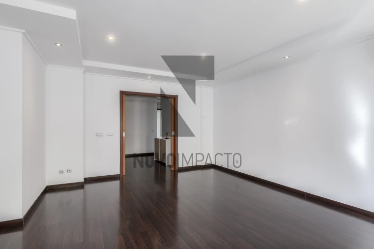 Apartamento T3 para Venda em Montijo e Afonsoeiro Foto 7