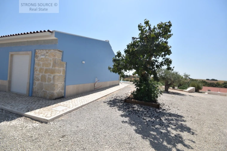 Moradia T4 para Venda em São Vicente do Paul e Vale de Figueira Foto 8