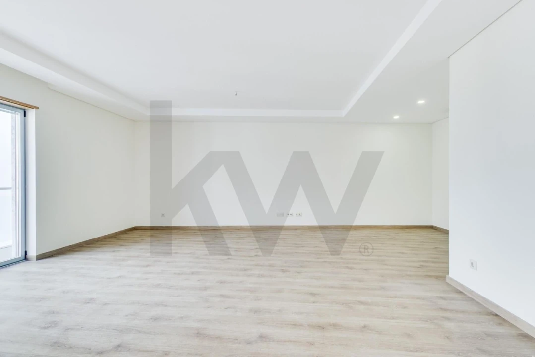 Apartamento T3 para Venda em São Domingos de Benfica Foto 22