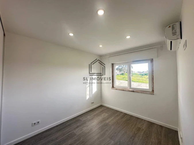 Apartamento T3 para Venda em Seixal, Arrentela e Aldeia de Paio Pires Foto 21