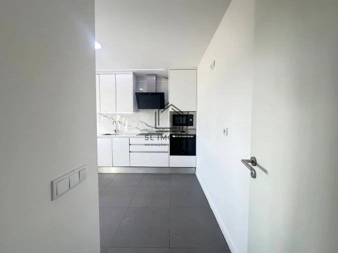 Apartamento T3 para Venda em Seixal, Arrentela e Aldeia de Paio Pires Foto 13