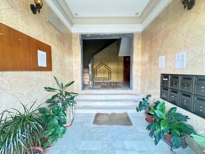 Apartamento T3 para Venda em Seixal, Arrentela e Aldeia de Paio Pires Foto 32