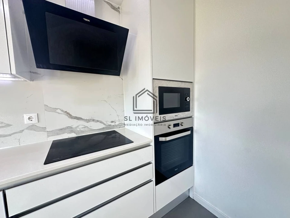 Apartamento T3 para Venda em Seixal, Arrentela e Aldeia de Paio Pires Foto 11