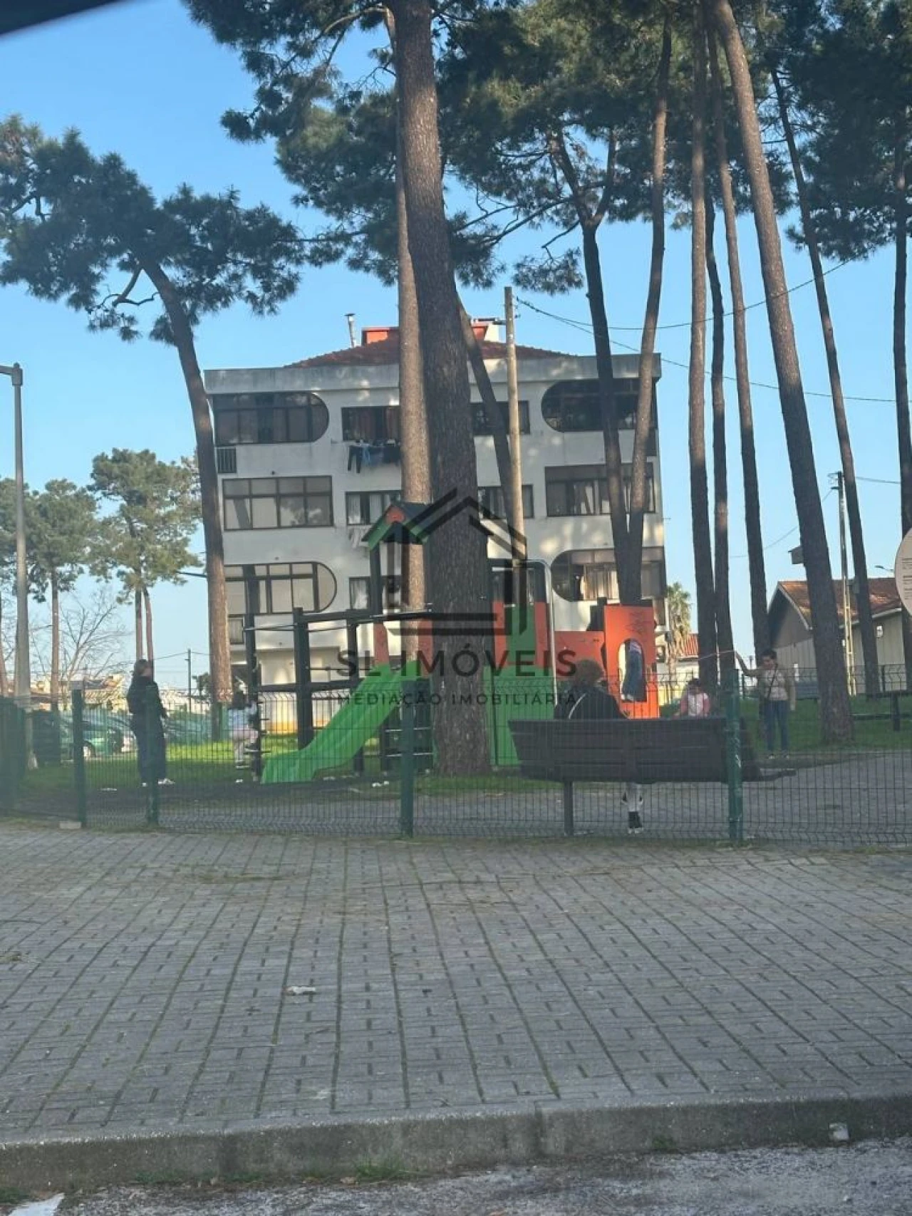 Apartamento T3 para Venda em Seixal, Arrentela e Aldeia de Paio Pires Foto 36