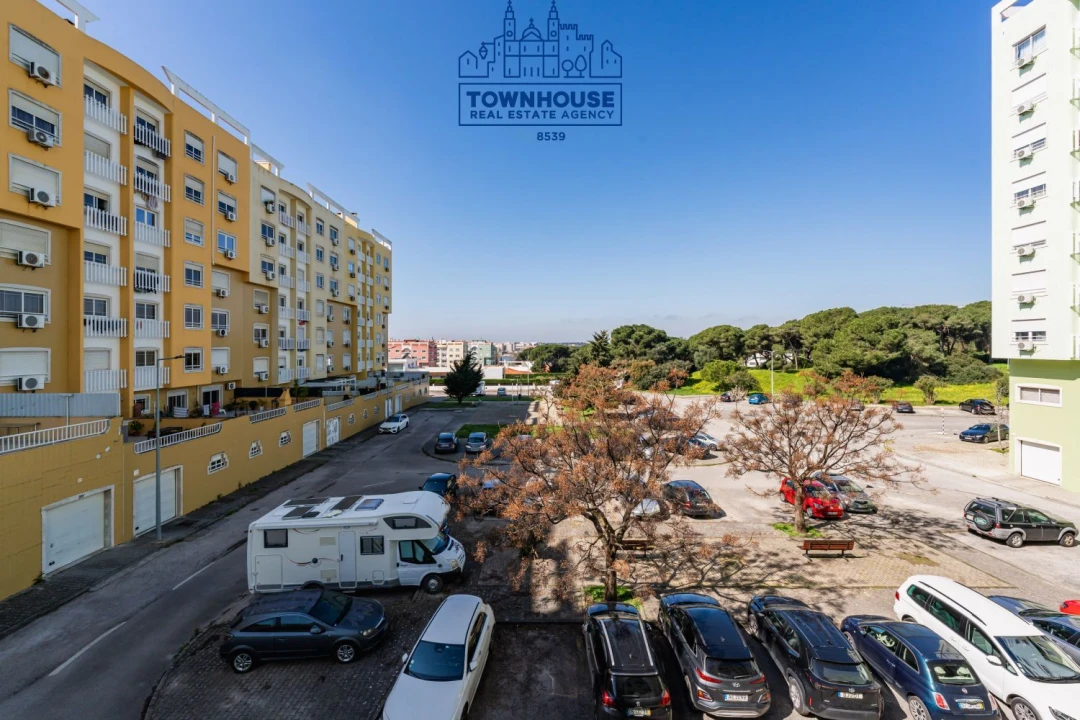 Apartamento T2 para Venda em Seixal, Arrentela e Aldeia de Paio Pires Foto 17