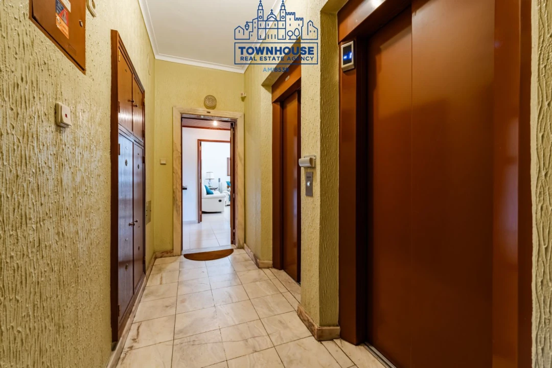 Apartamento T2 para Venda em Seixal, Arrentela e Aldeia de Paio Pires Foto 2