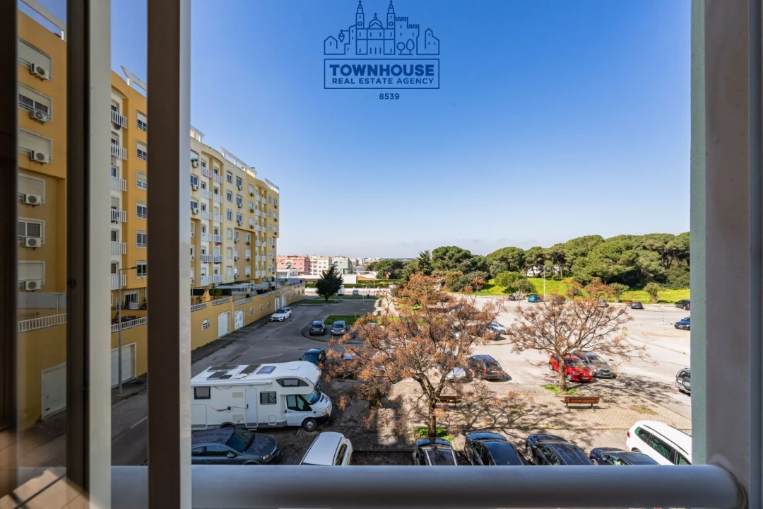 Apartamento T2 para Venda em Seixal, Arrentela e Aldeia de Paio Pires Foto 16