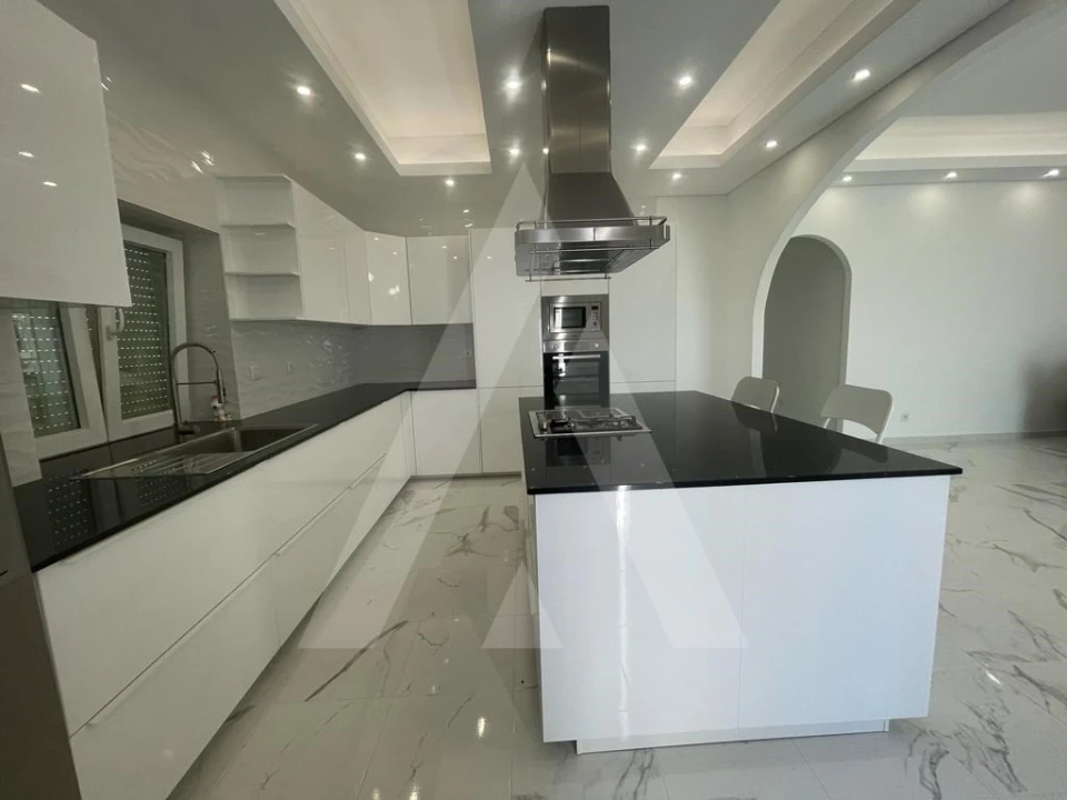 Moradia T3 para Venda em Portimão Foto 8