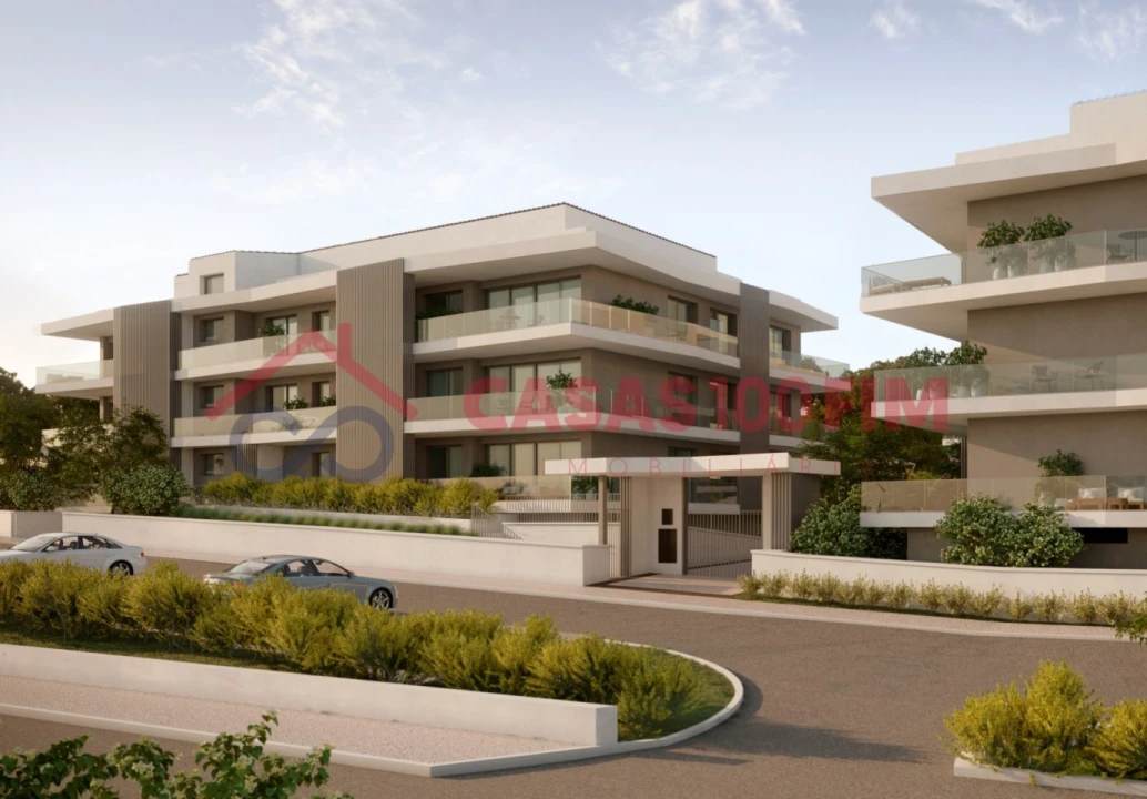 Apartamento T2 para Venda em Parceiros e Azoia Foto 3