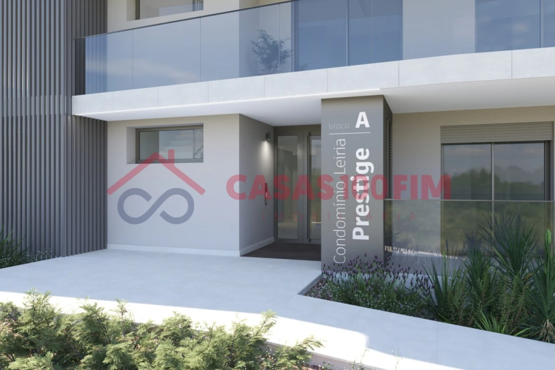 Apartamento T2 para Venda em Parceiros e Azoia Foto 4