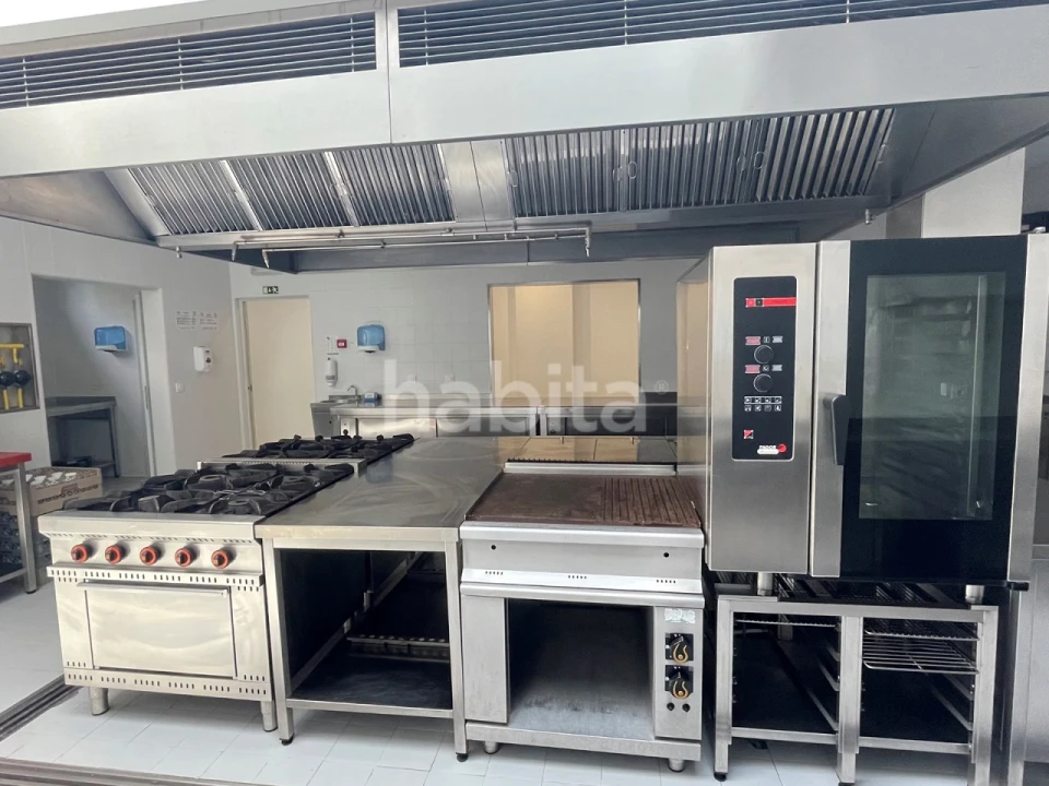 Negócio para Venda em Vila Cova da Lixa e Borba de Godim Foto 33