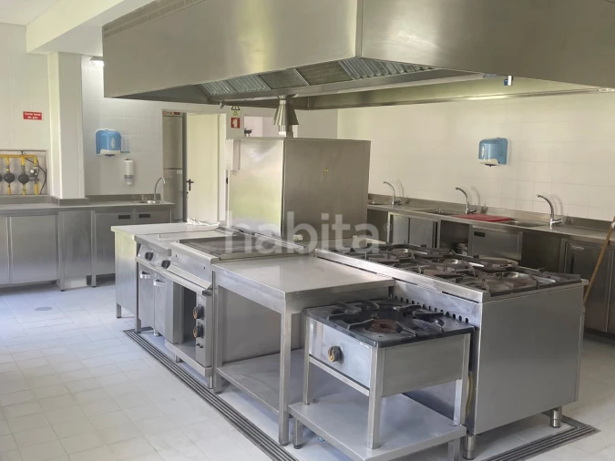 Negócio para Venda em Vila Cova da Lixa e Borba de Godim Foto 34