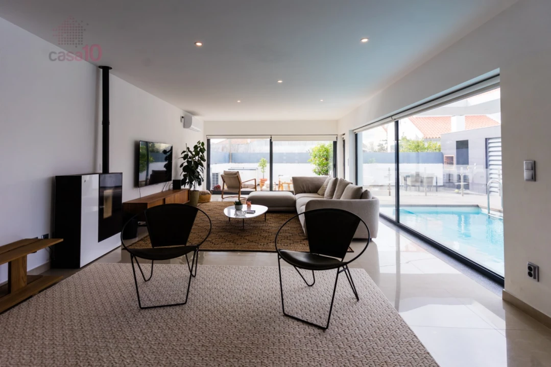 Moradia T3 para Arrendamento em Samouco Foto 11