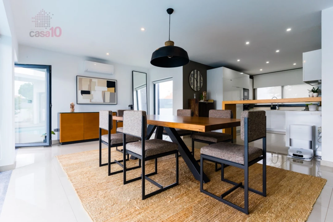 Moradia T3 para Arrendamento em Samouco Foto 18