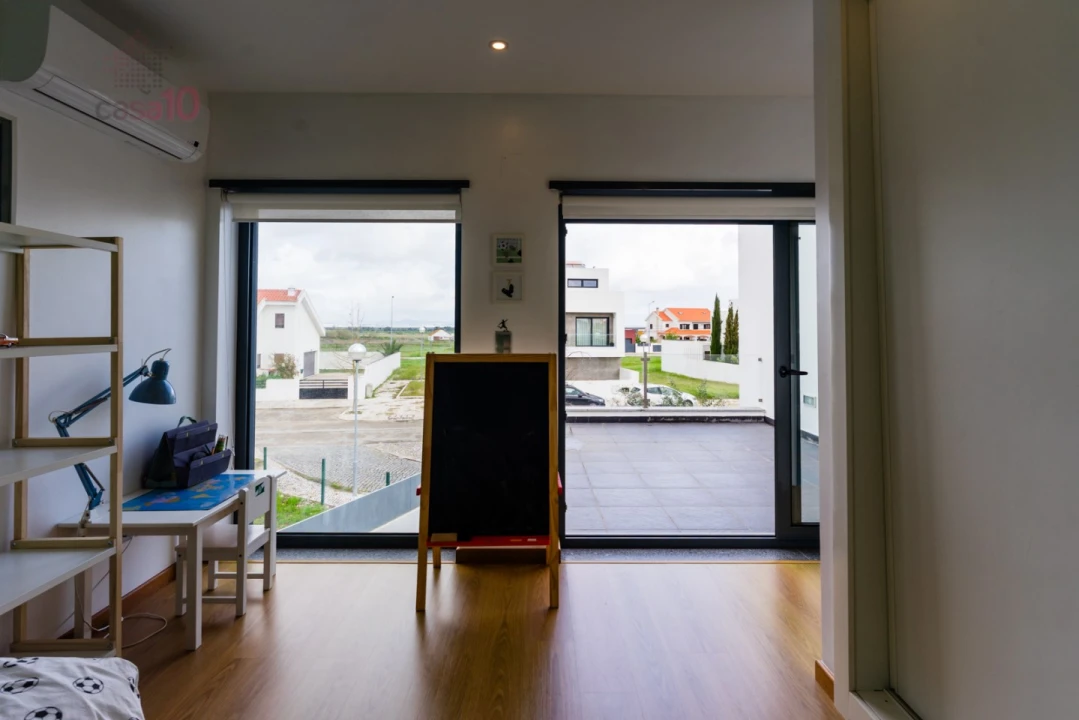 Moradia T3 para Arrendamento em Samouco Foto 36