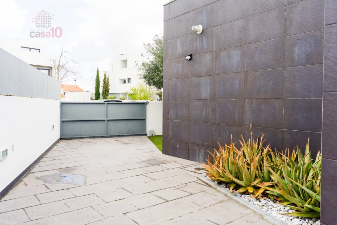 Moradia T3 para Arrendamento em Samouco Foto 44