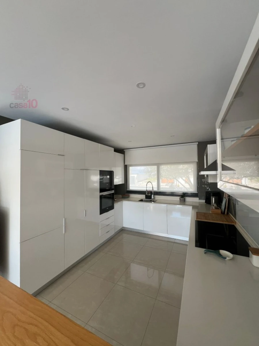 Moradia T3 para Arrendamento em Samouco Foto 8