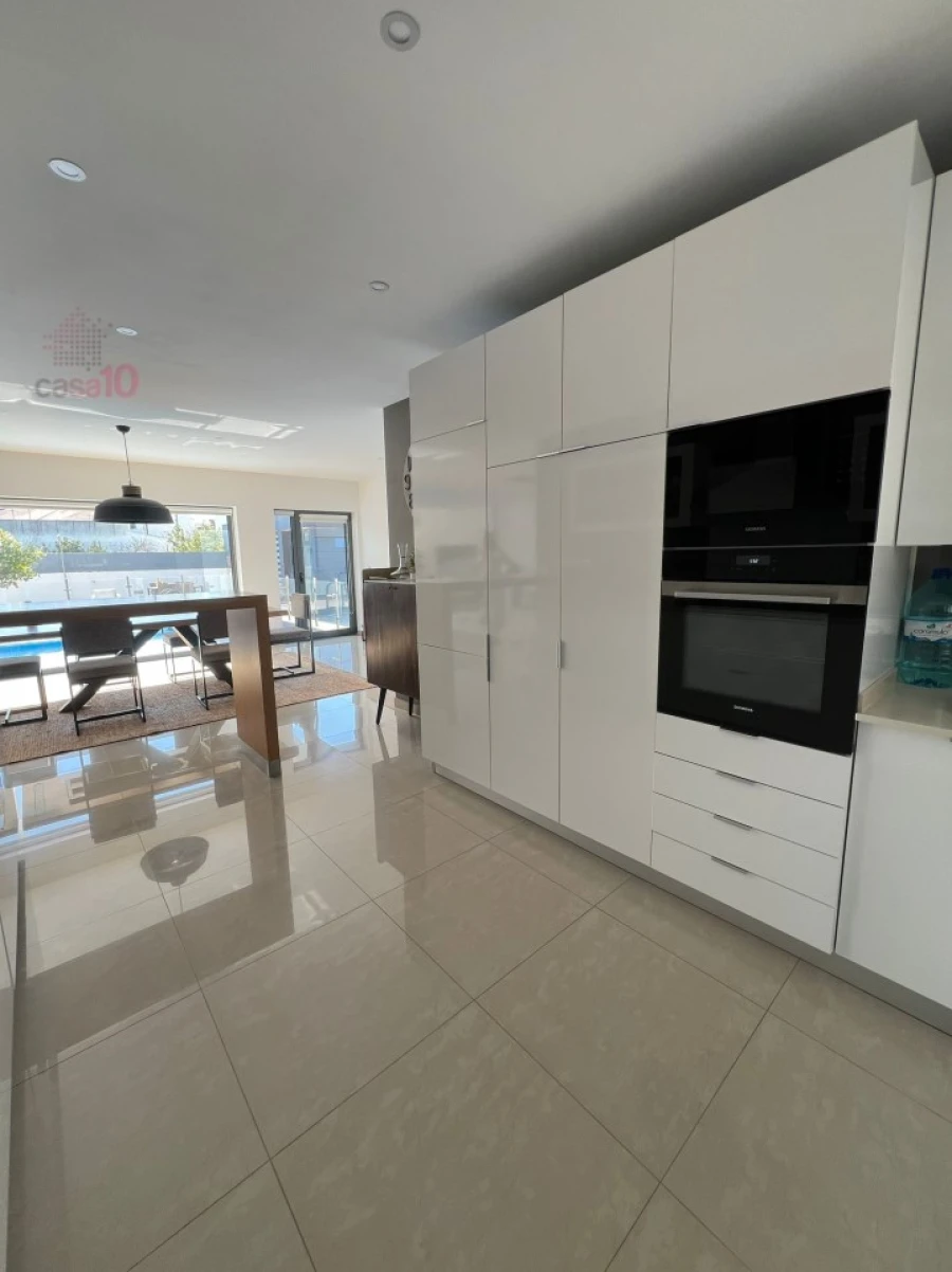 Moradia T3 para Arrendamento em Samouco Foto 9