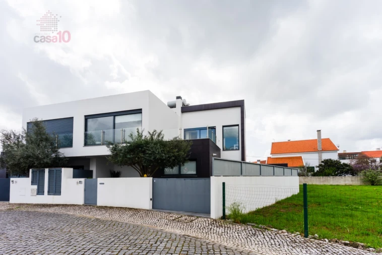 Moradia T3 para Arrendamento em Samouco Foto 8