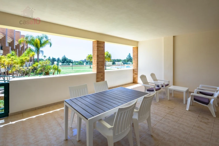 Apartamento T1 para Venda em Quarteira Foto 13