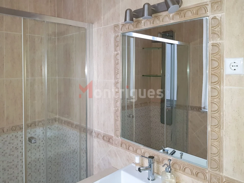 Apartamento T4 para Arrendamento em Avenidas Novas Foto 14