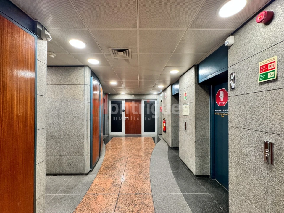 Escritório para Arrendamento em Avenidas Novas Foto 38