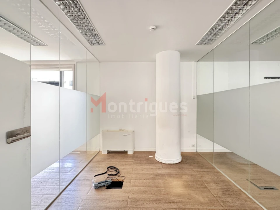 Escritório para Arrendamento em Avenidas Novas Foto 8