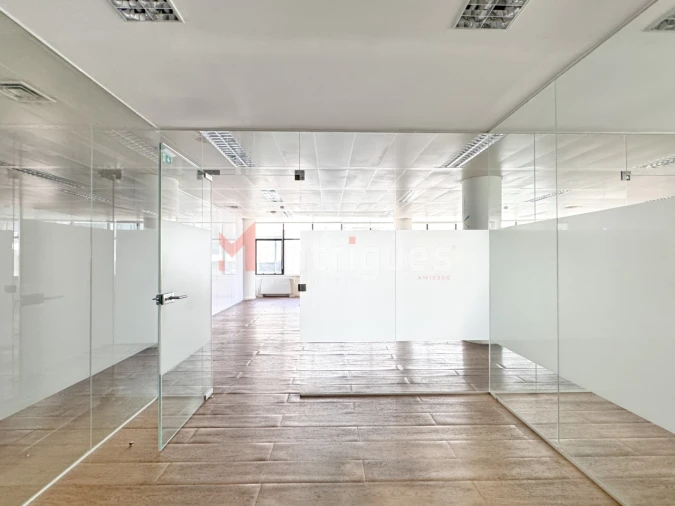Escritório para Arrendamento em Avenidas Novas Foto 5
