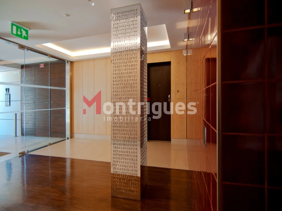 Apartamento T3 para Arrendamento em Benfica Foto 14