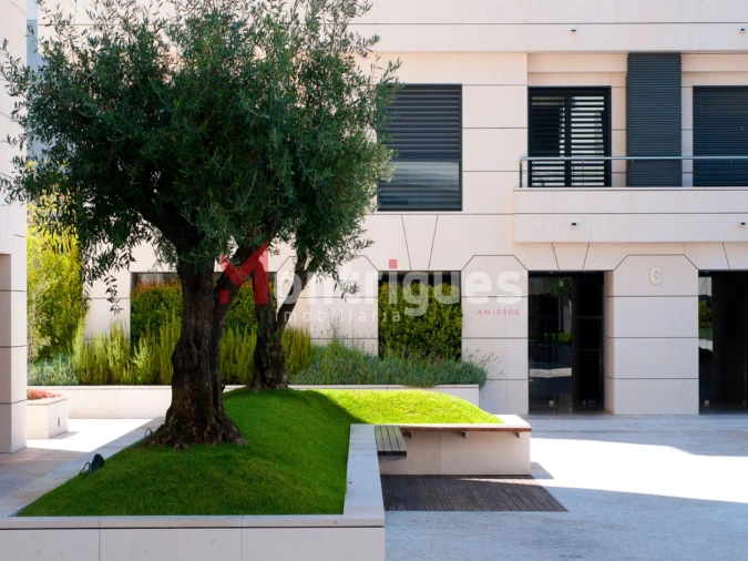 Apartamento T3 para Arrendamento em Benfica Foto 15