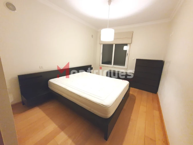 Apartamento T1 para Arrendamento em Parque das Nações Foto 10