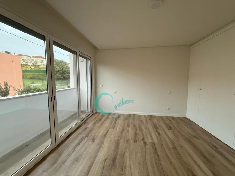 Apartamento T2 para Venda em Santa Clara Foto 8