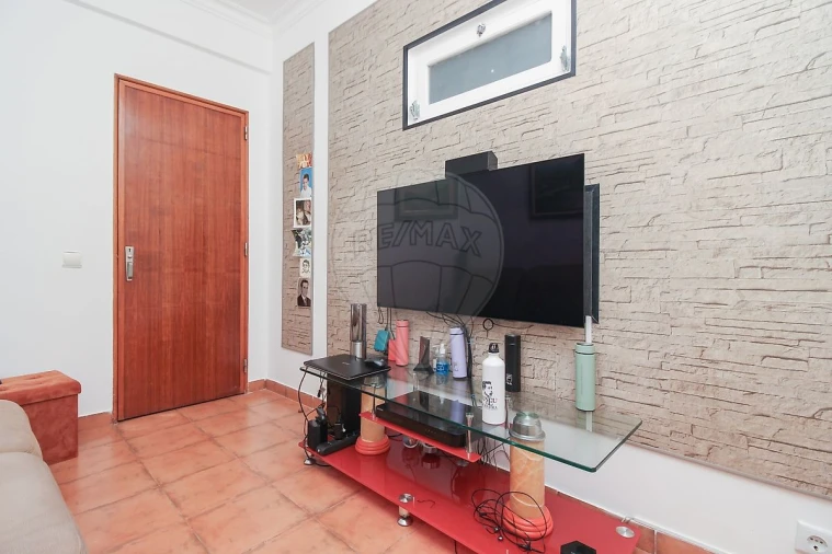 Apartamento T1 para Venda em Alhandra, São João dos Montes e Calhandriz Foto 8