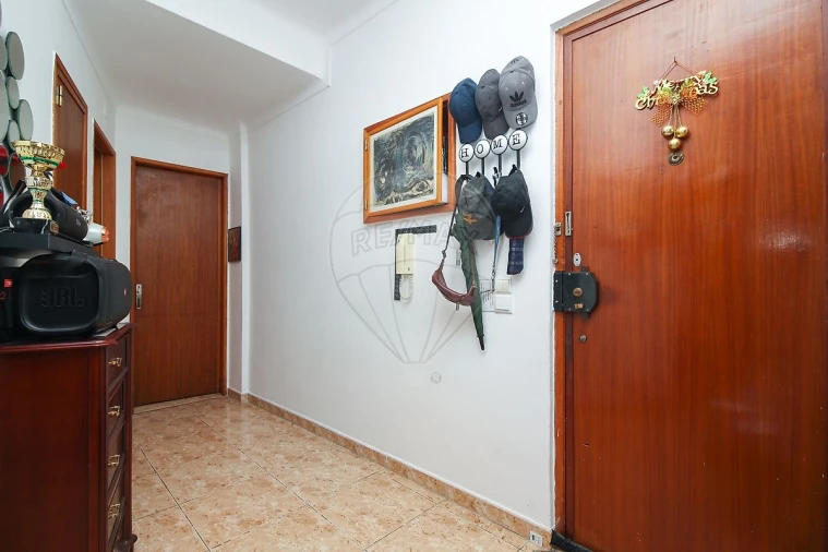 Apartamento T1 para Venda em Alhandra, São João dos Montes e Calhandriz Foto 22